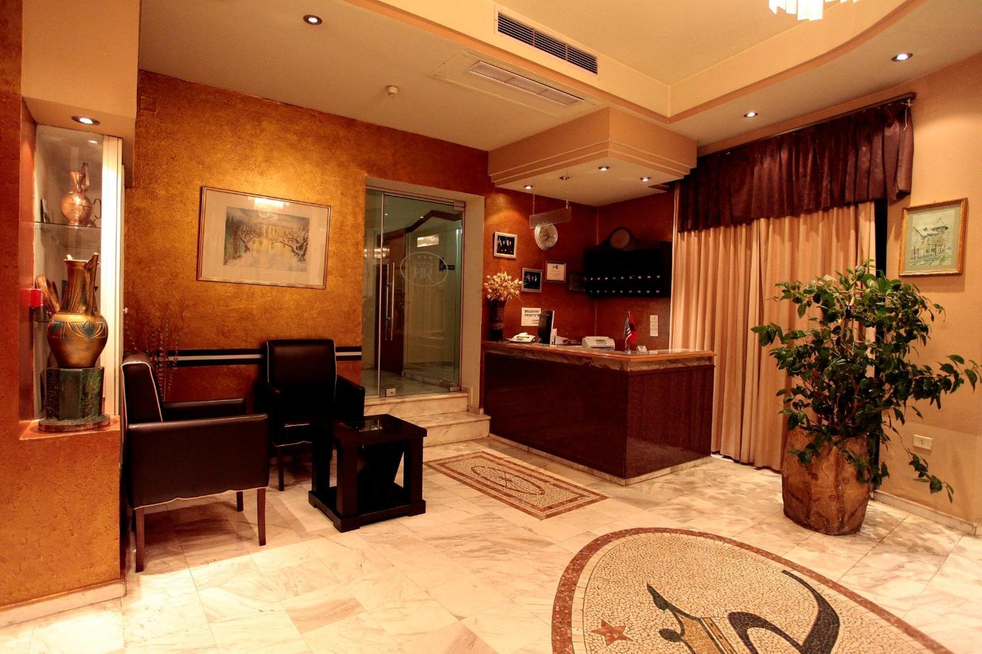 Hotel Regency Korcza Zewnętrze zdjęcie