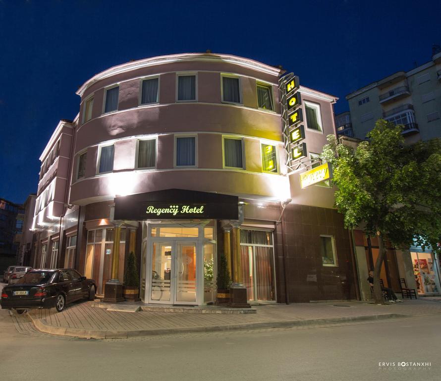 Hotel Regency Korcza Zewnętrze zdjęcie